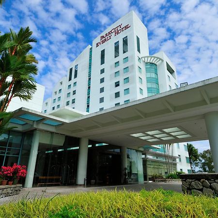 Parkcity Everly Hotel Bintulu Exterior photo