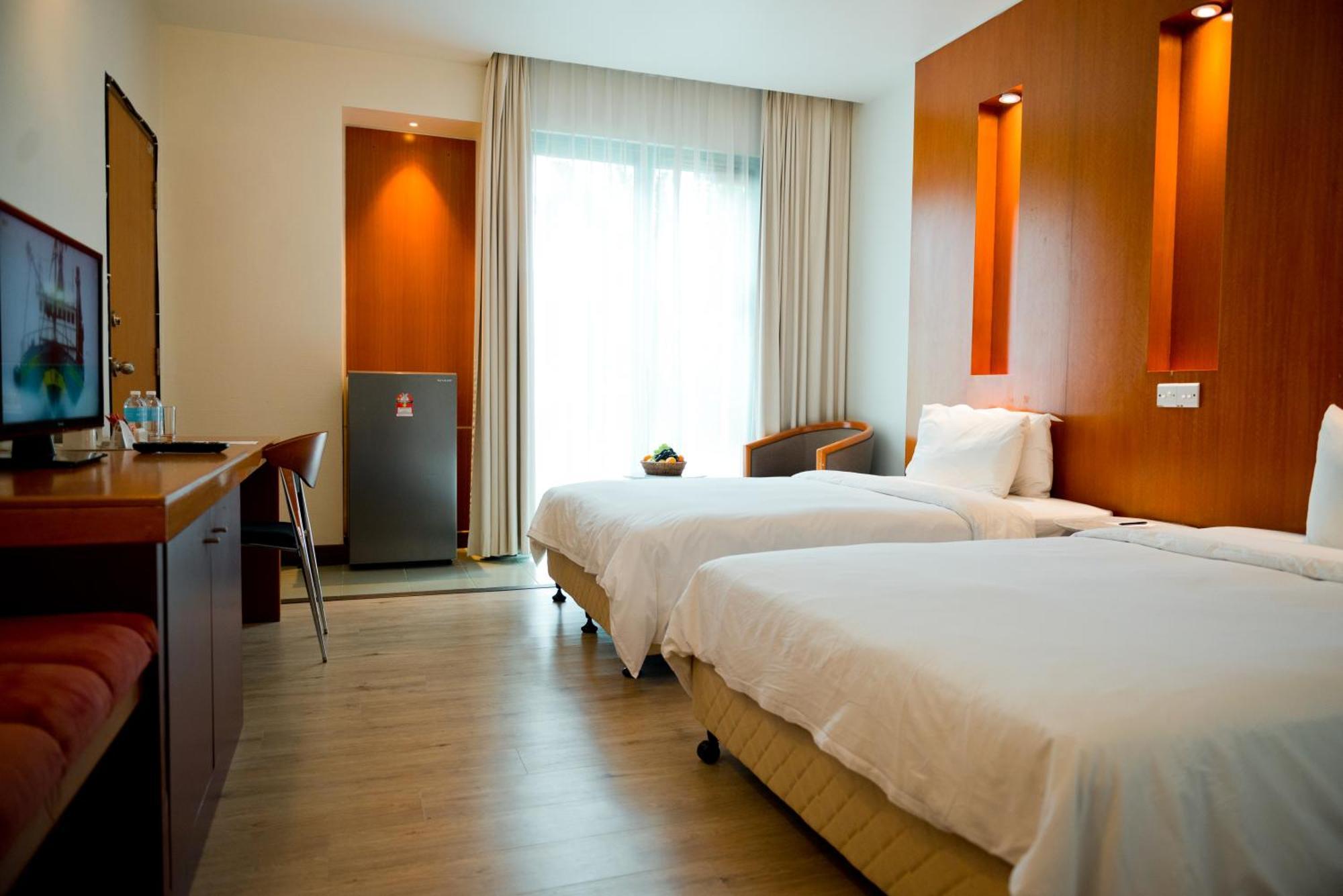 Parkcity Everly Hotel Bintulu Exterior photo