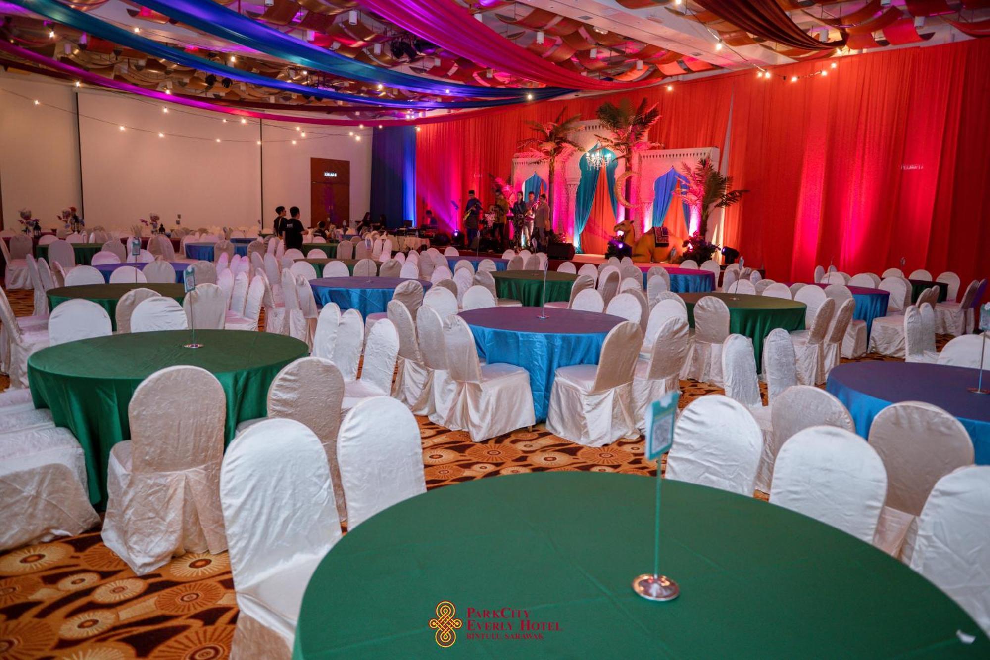Parkcity Everly Hotel Bintulu Exterior photo