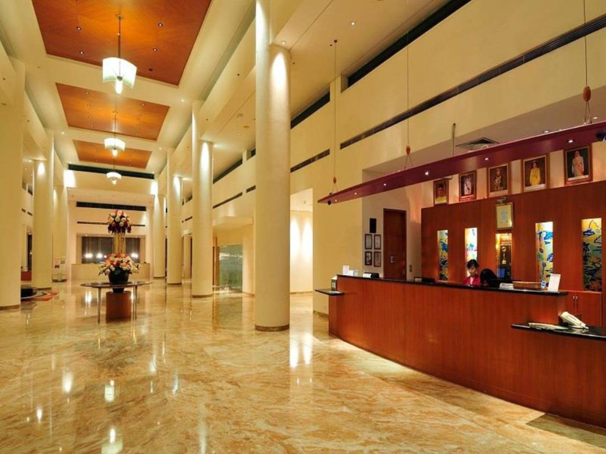 Parkcity Everly Hotel Bintulu Exterior photo